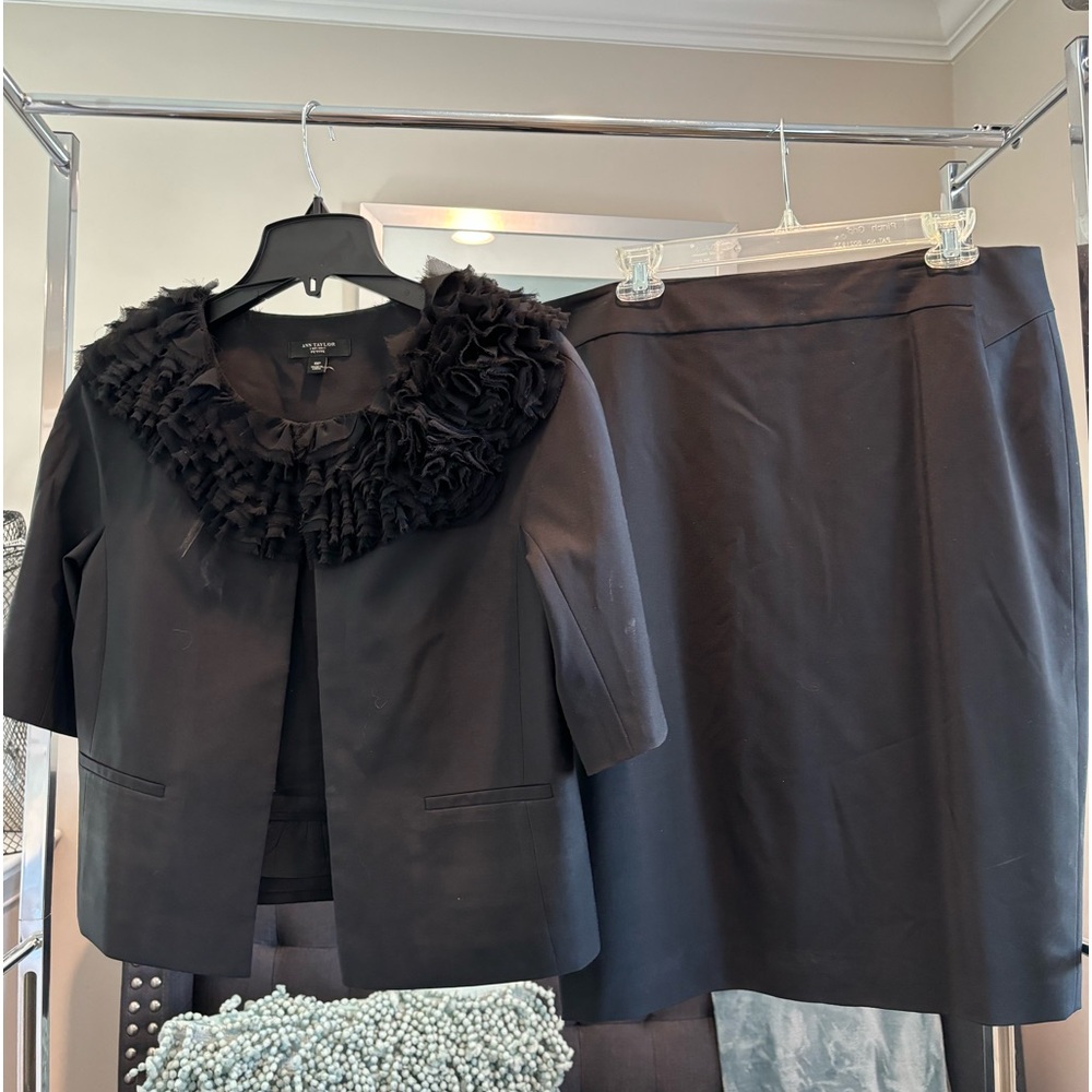 Ann Taylor 2 Piece Black Skirt Set